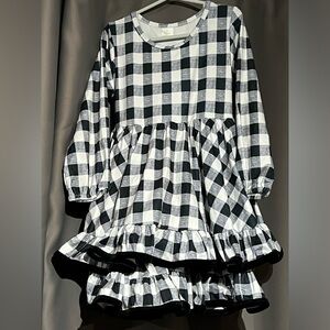 Black and White Plaid checkered long sleeved dress.  Excellent used condition